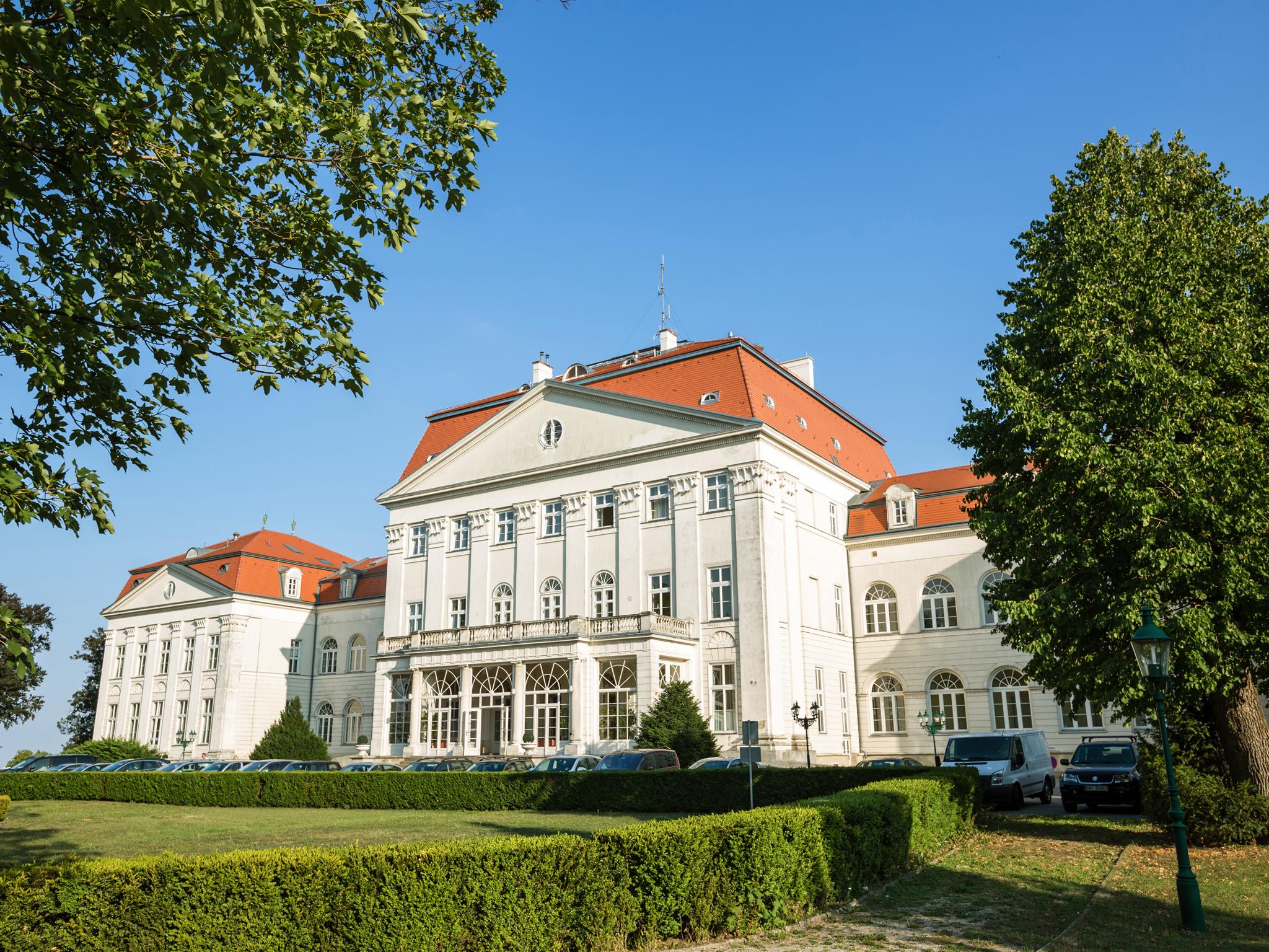 ออสเตรีย เทรนด์ โฮเต็ล ชลอสส์ วิลเฮล์มิเนนแบร์ก เวียน Hotel เวียนนา ภายนอก รูปภาพ